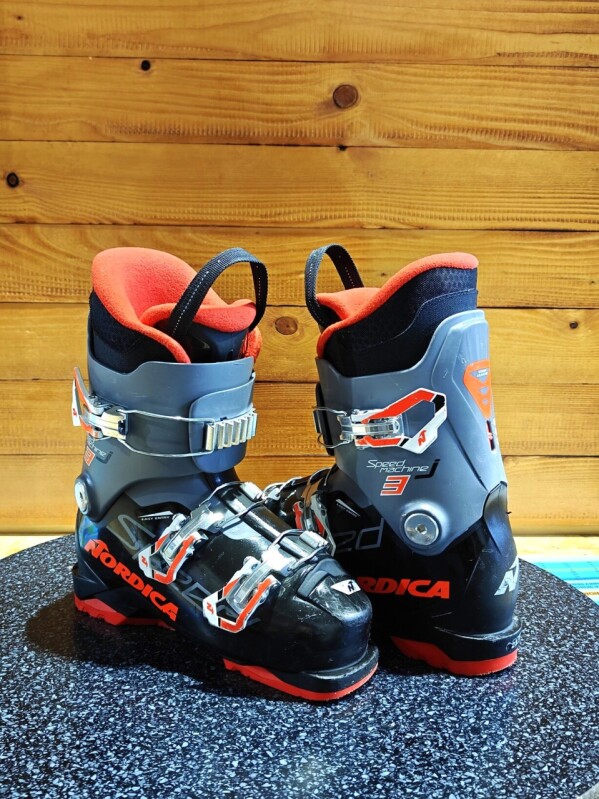 LYŽIARKY NORDICA SPEEDMACHINE J3 23MP